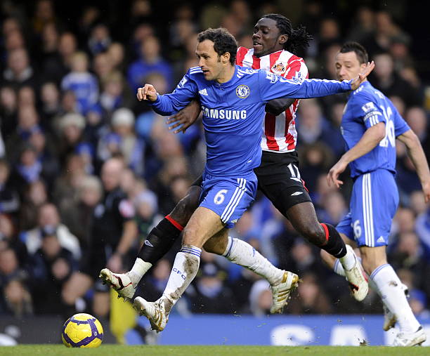 他表现出了 他表现出了